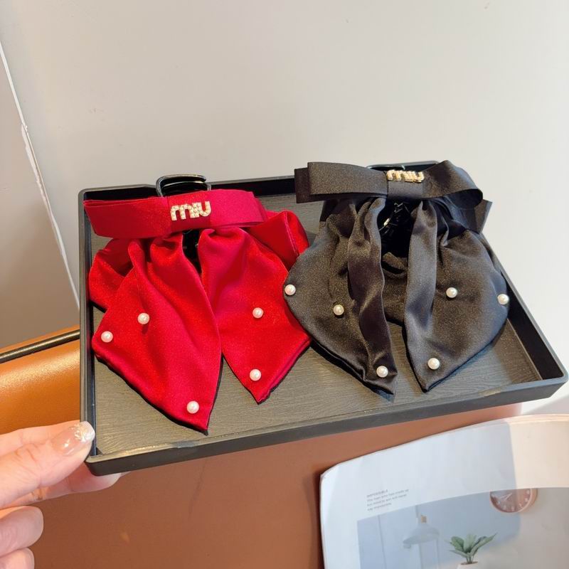 Miumiu Hair grab clip hh09